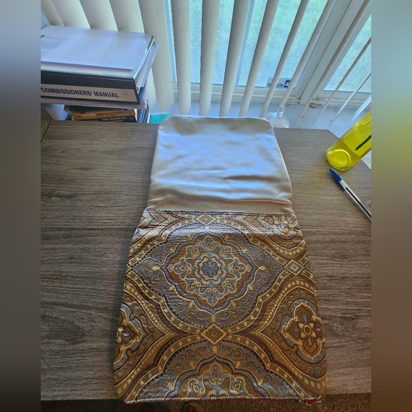 Handbags - Elegant Gold and Gray Patterned Table Runner